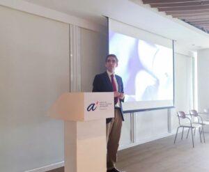 Prof Tomas Palacios visits NSTIC (GaN) and delivers technical seminar